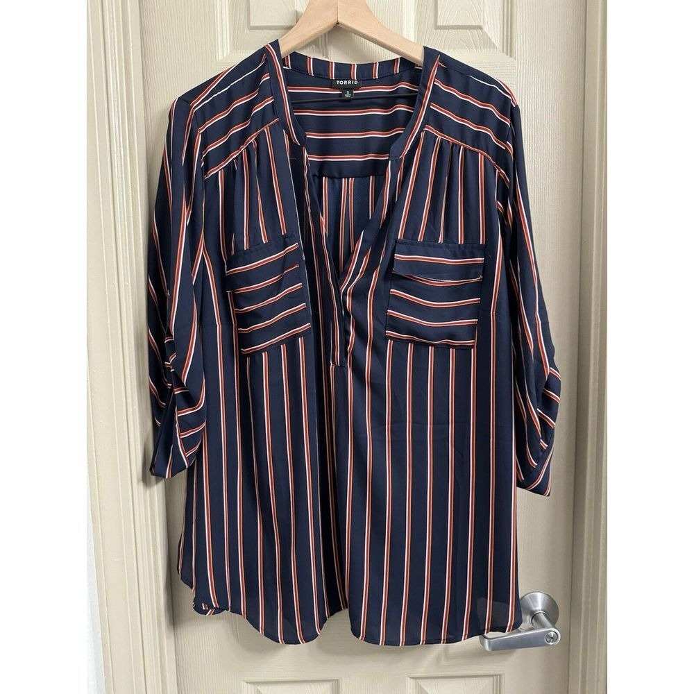 Torrid Women Size 3 Red Navy Striped Harper Georgette Pullover 3/4 Sleeve Blouse